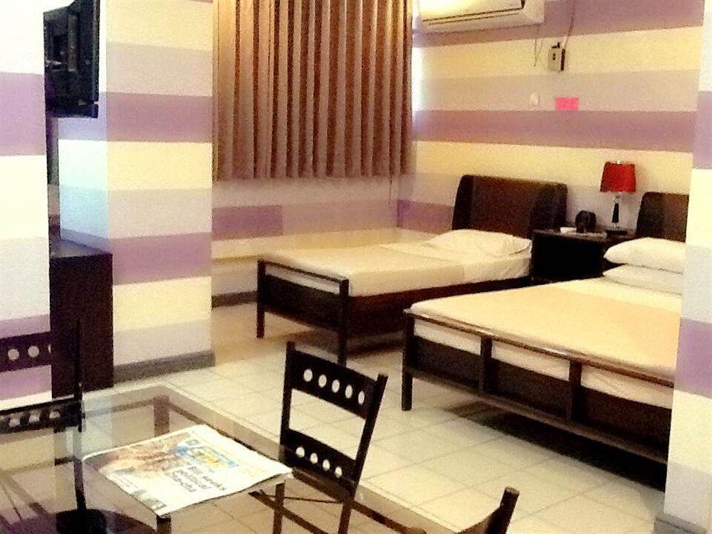 Hotel Tiffany לאואג מראה חיצוני תמונה
