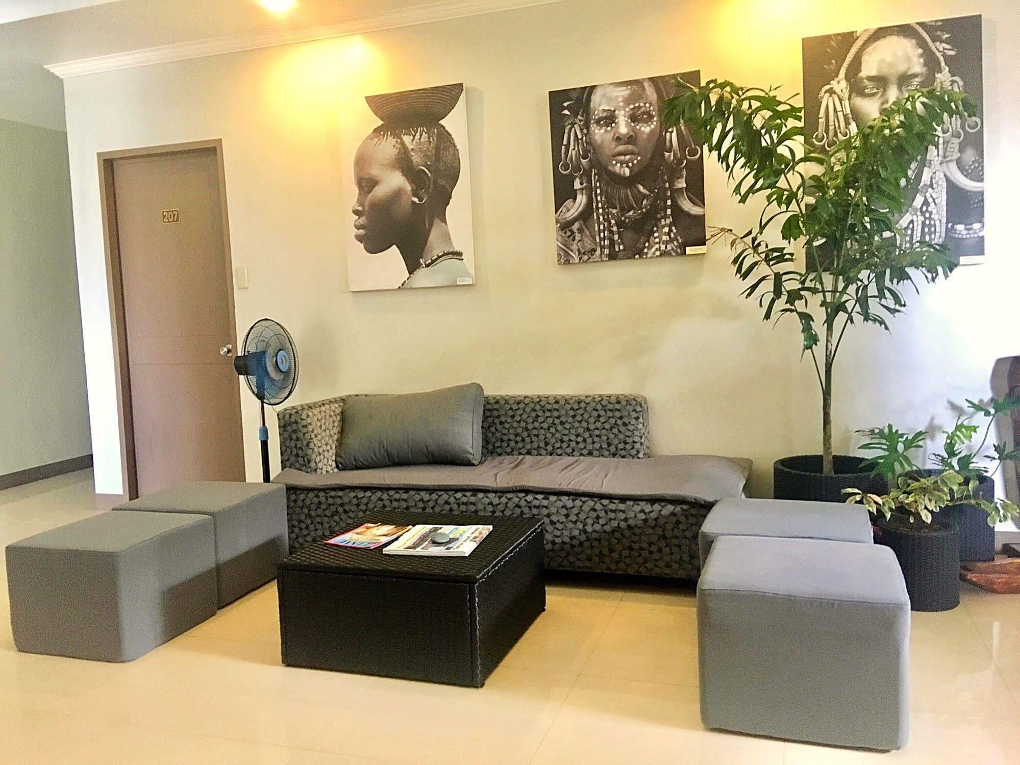Hotel Tiffany לאואג מראה חיצוני תמונה