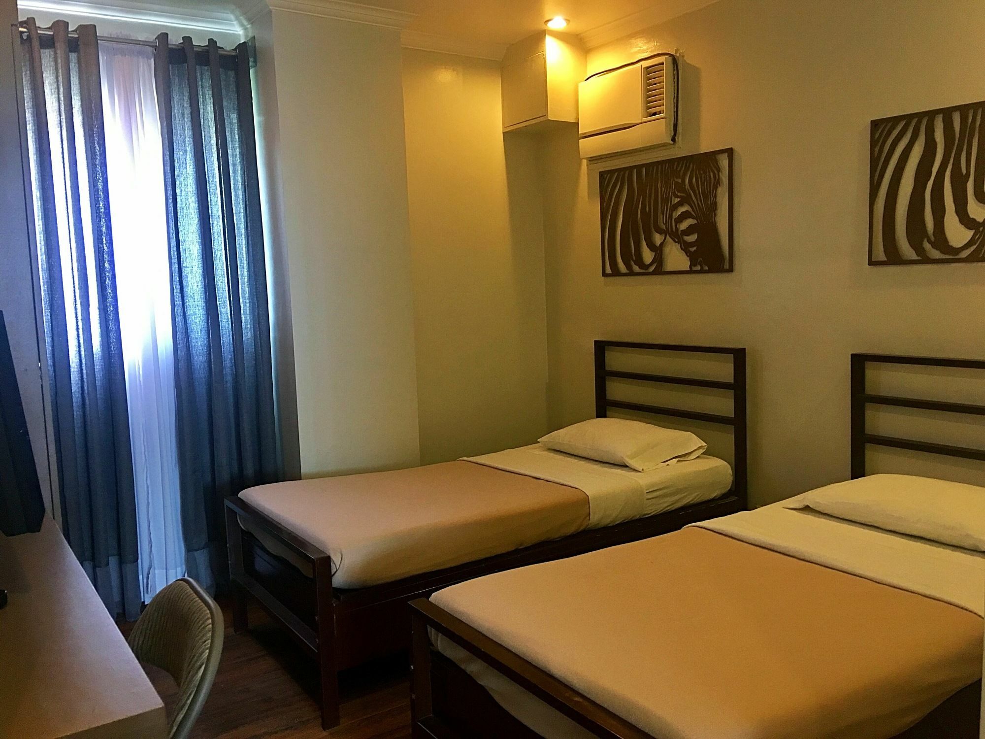 Hotel Tiffany לאואג מראה חיצוני תמונה